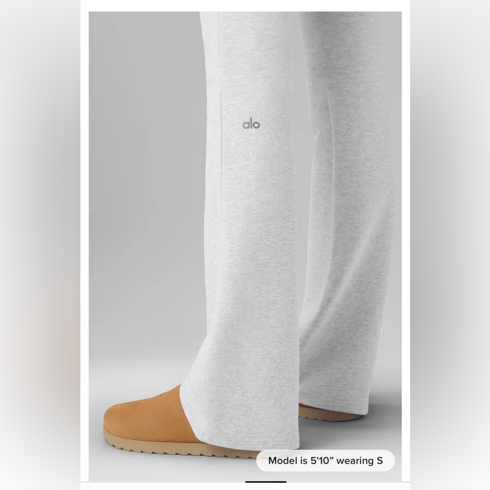 Alo Sway Bootcut Pants-Heather gray